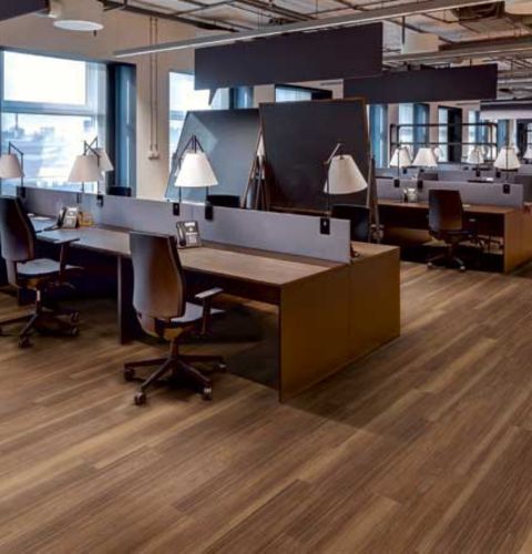 Lantai vinyl kantor foto pertamaa